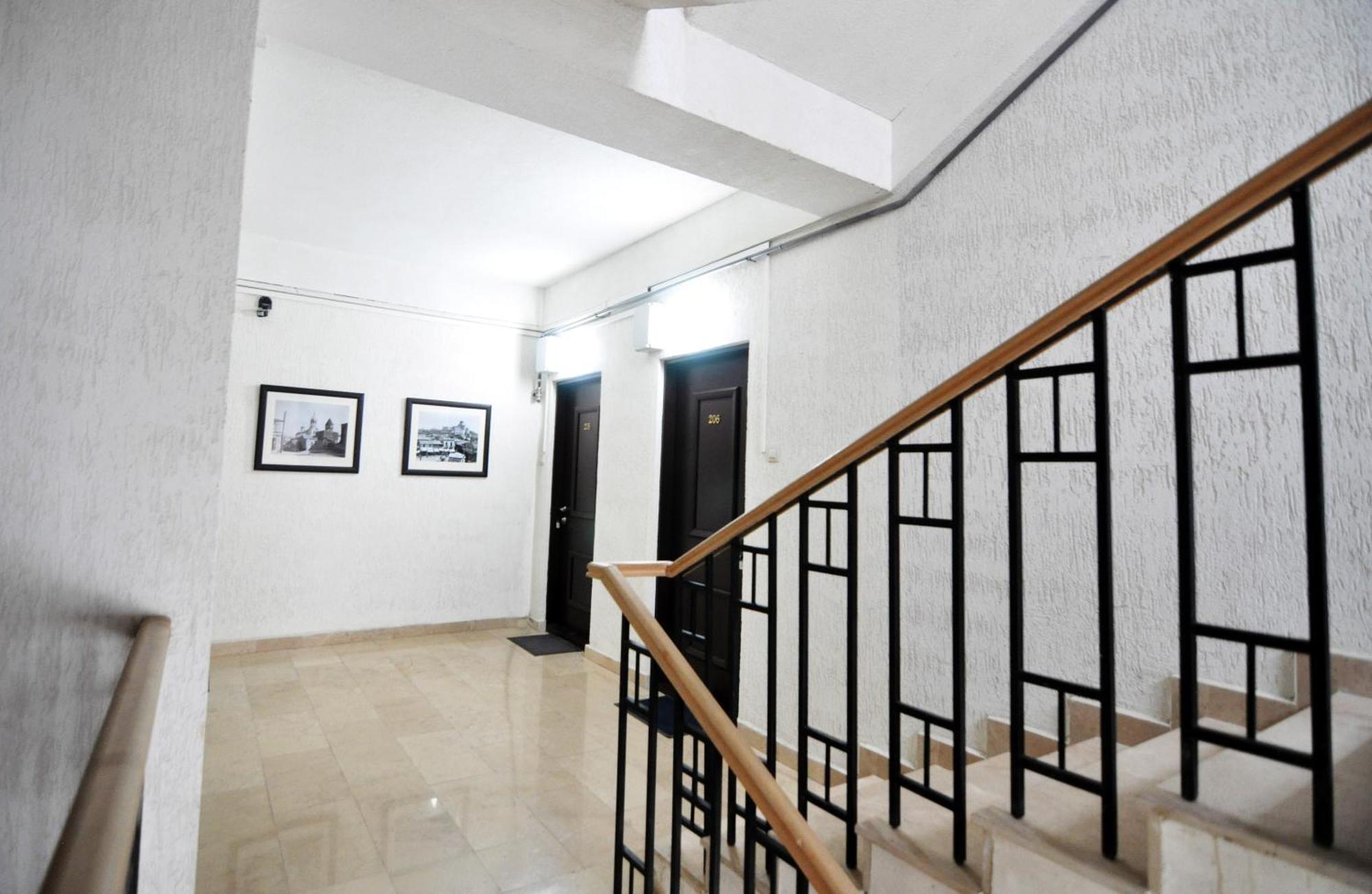 Apartment In The City Of Tbilisi Exterior photo