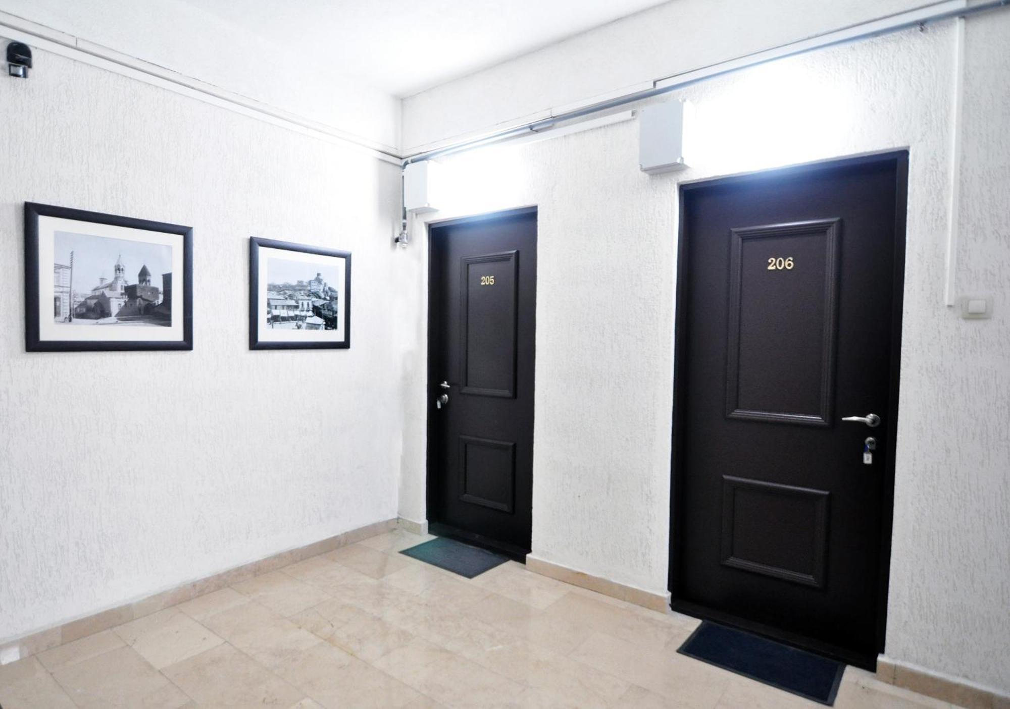 Apartment In The City Of Tbilisi Exterior photo